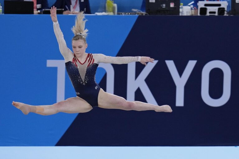 Jade Carey Floor Routine Gold Winning Tokyo Games Medal